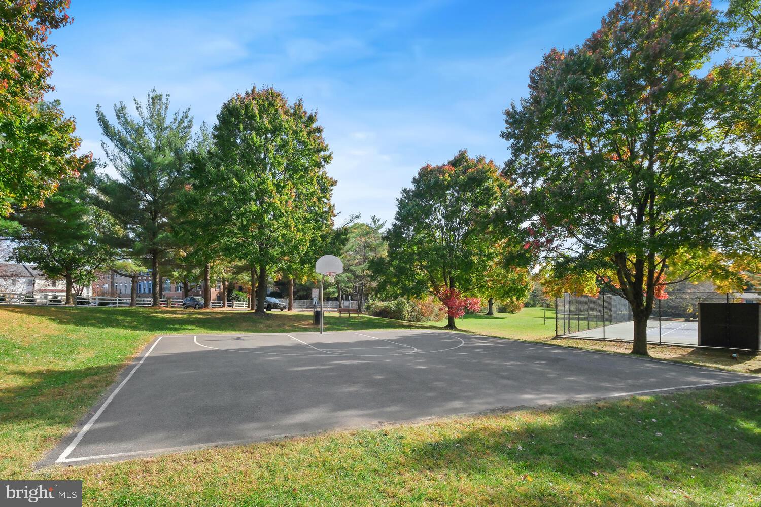 154 Lamont Ln