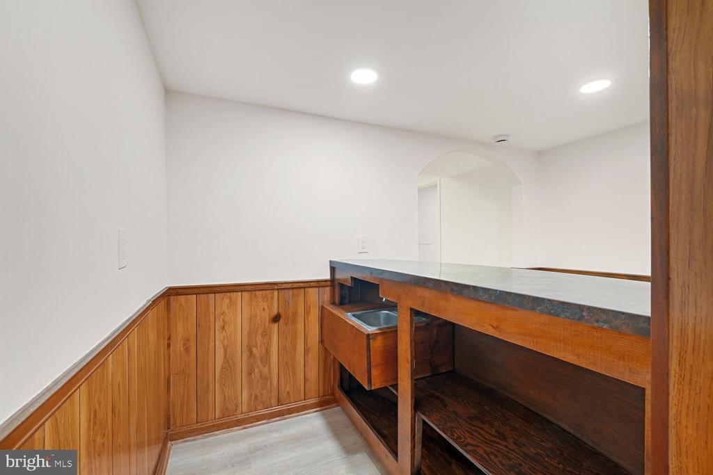 154 Lamont Ln