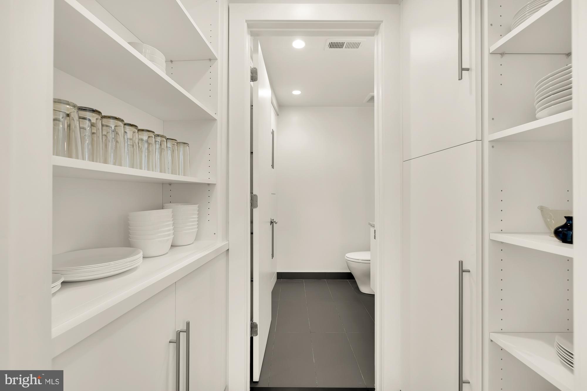 590 BROOKES RIDGE COURT