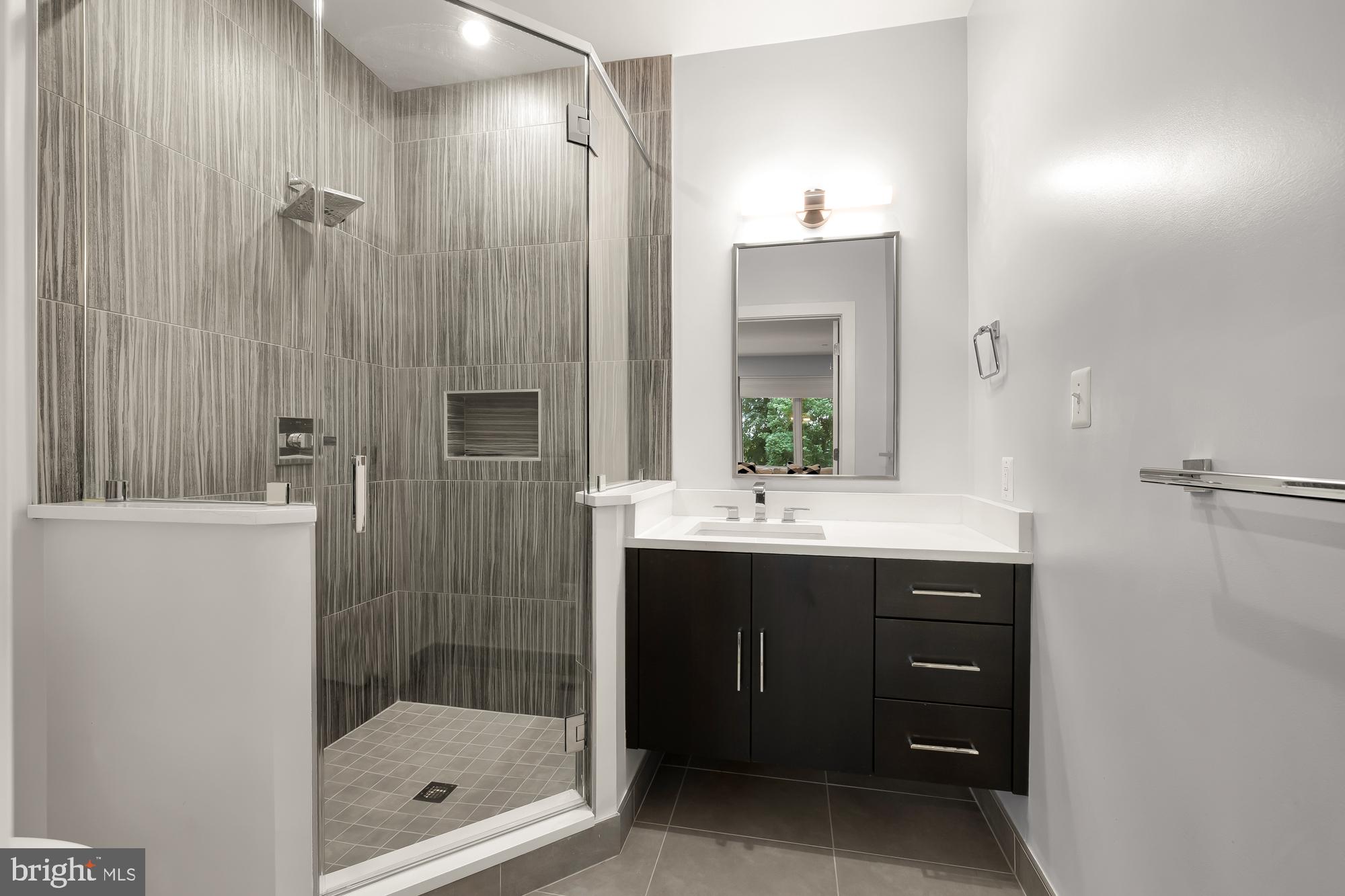 590 BROOKES RIDGE COURT