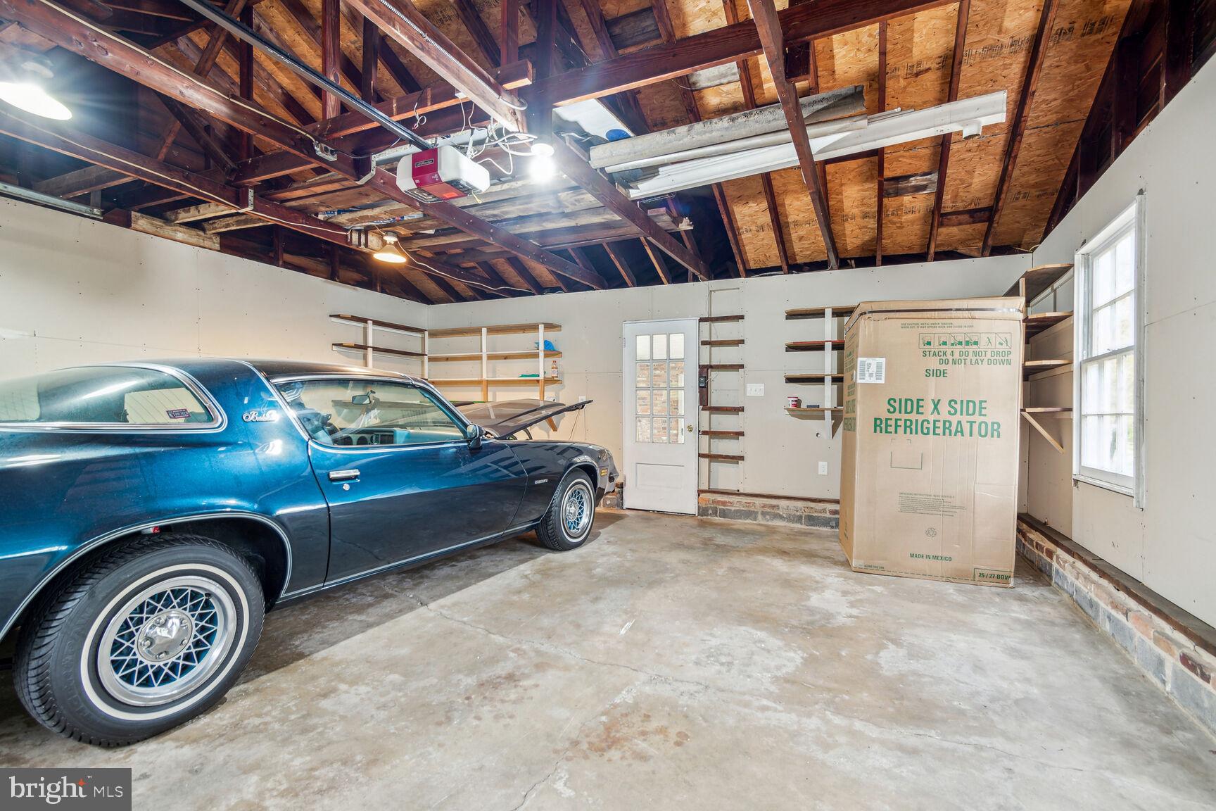 11100 Ralston
