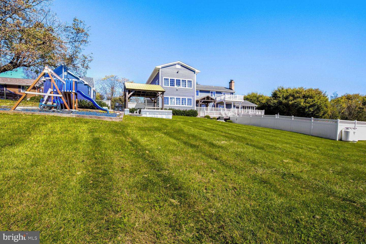 9440 Damascus Rd