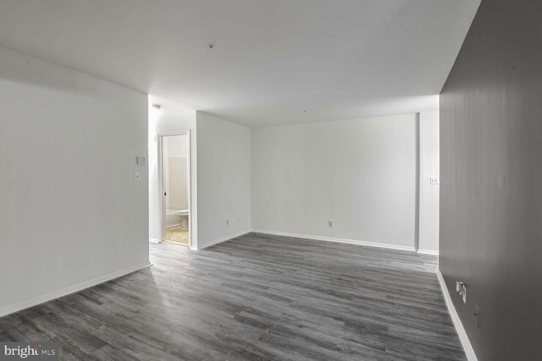 7909 Coriander Dr #303