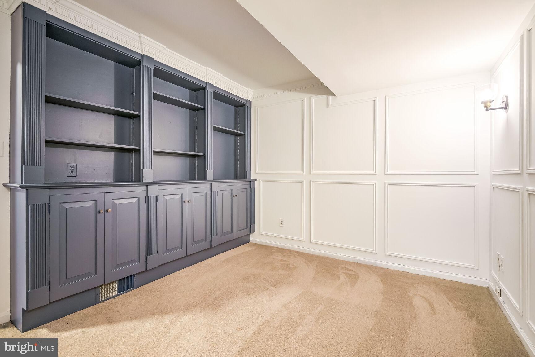 11015 WICKSHIRE WAY M-2