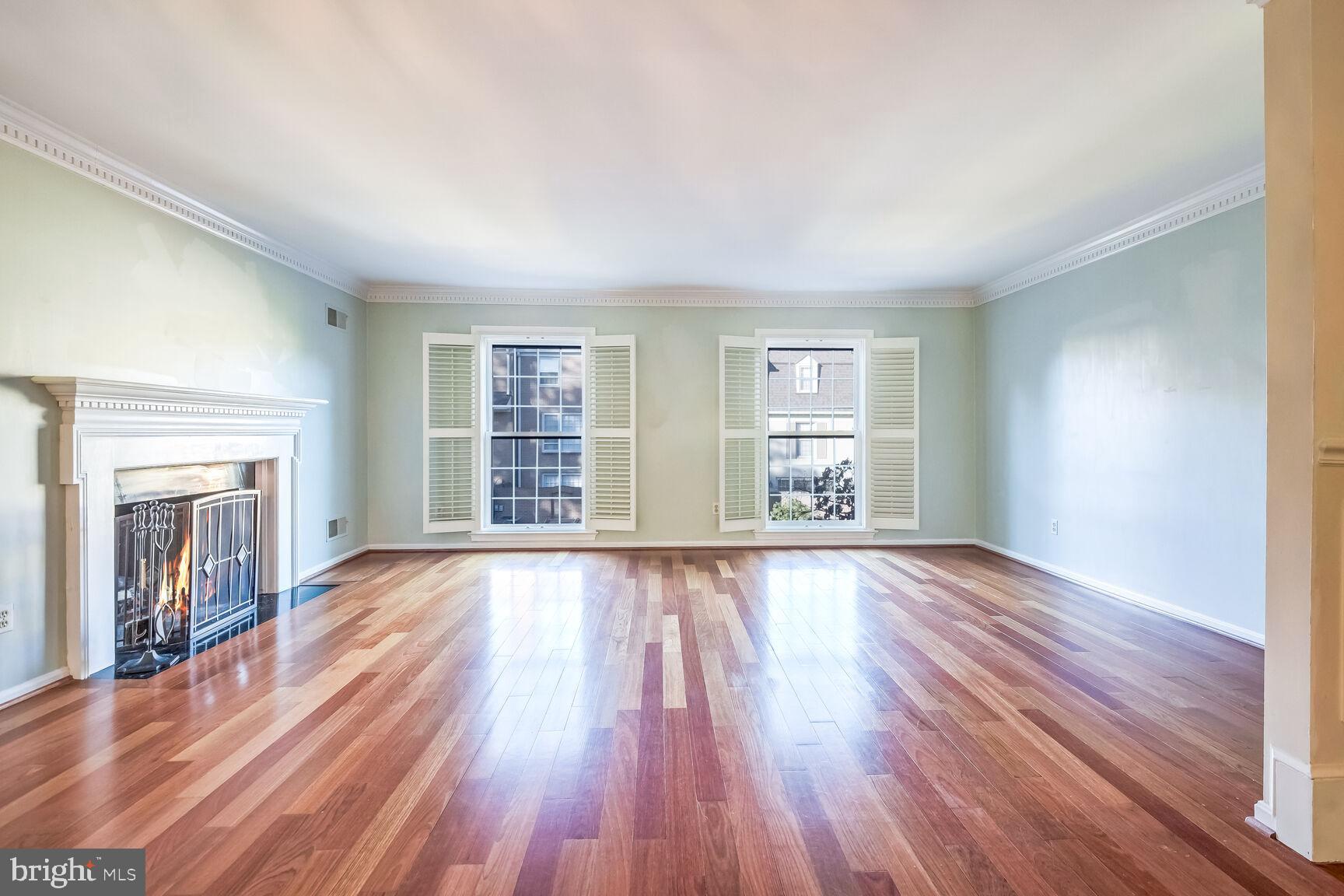 11015 WICKSHIRE WAY M-2