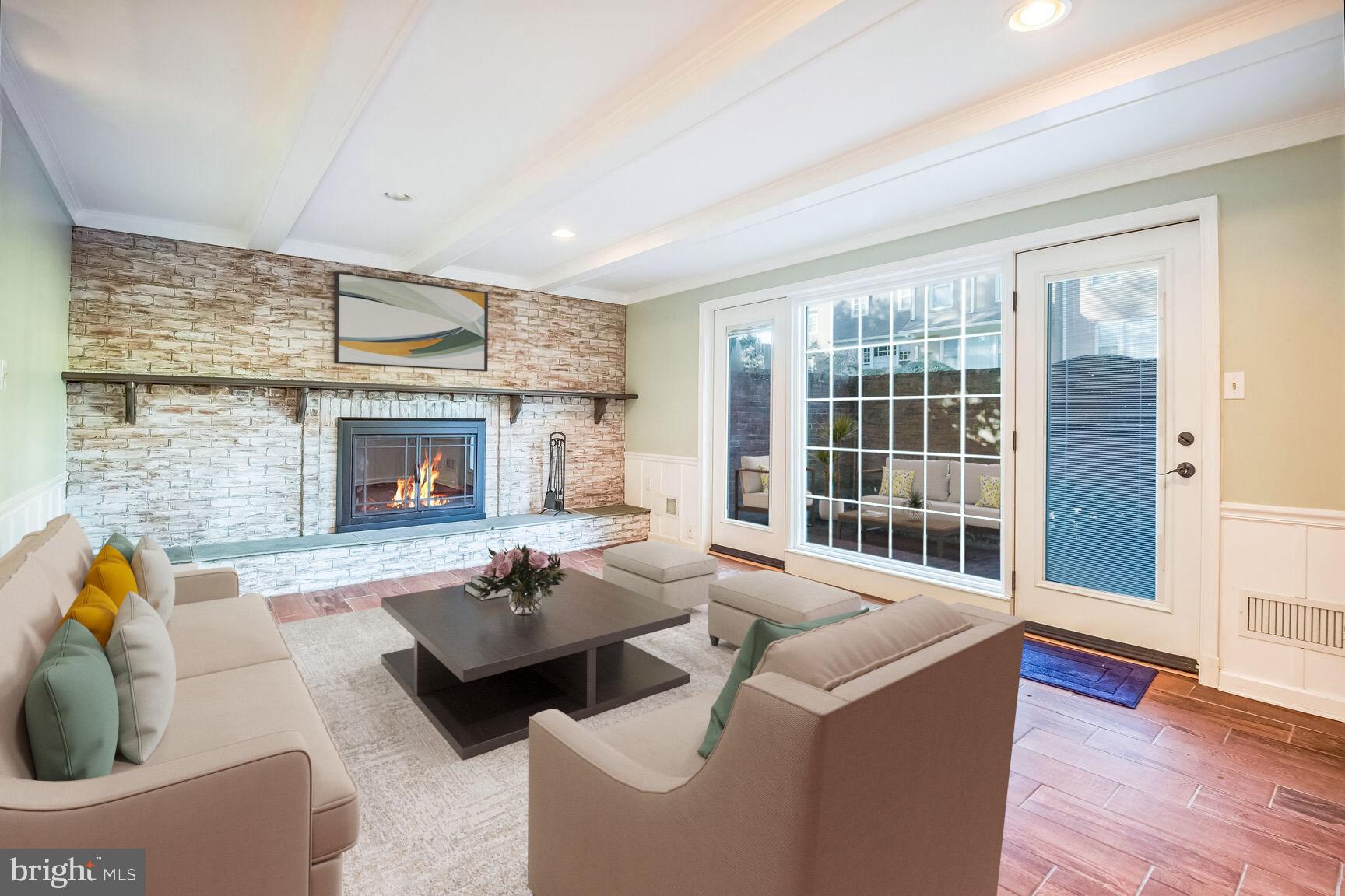 11015 WICKSHIRE WAY M-2