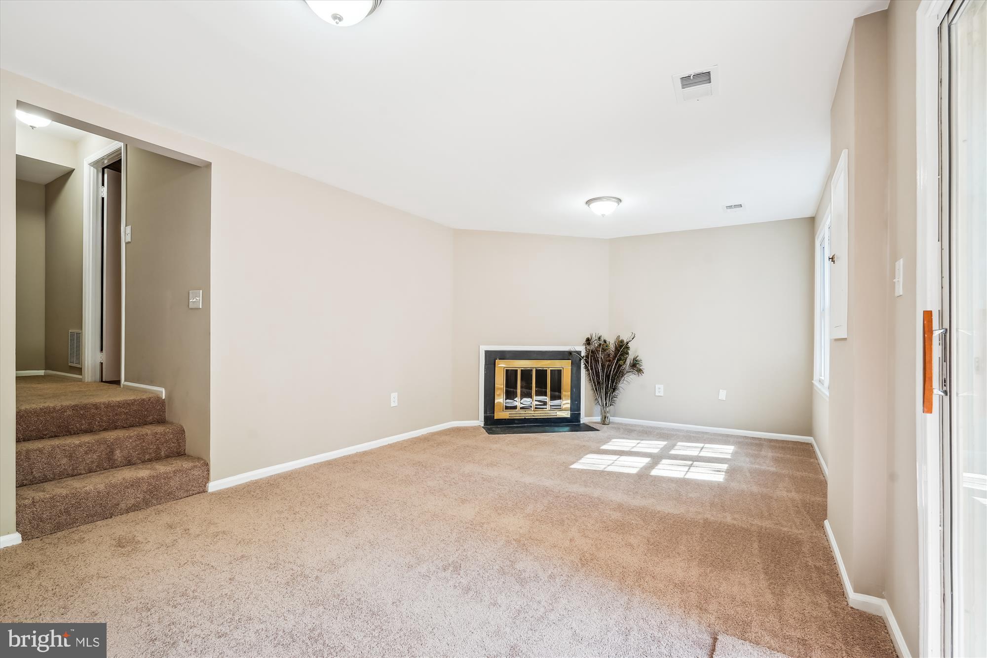 11904 Bargate Ct