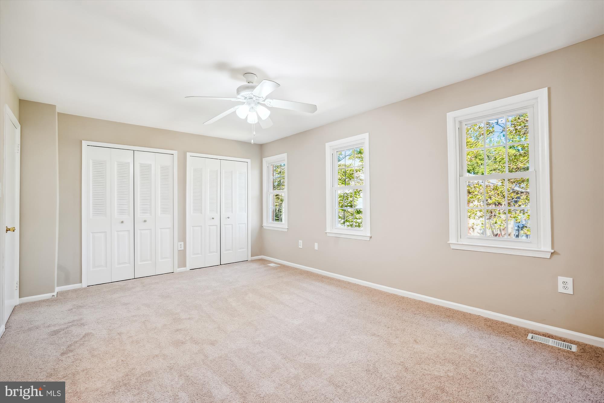 11904 Bargate Ct