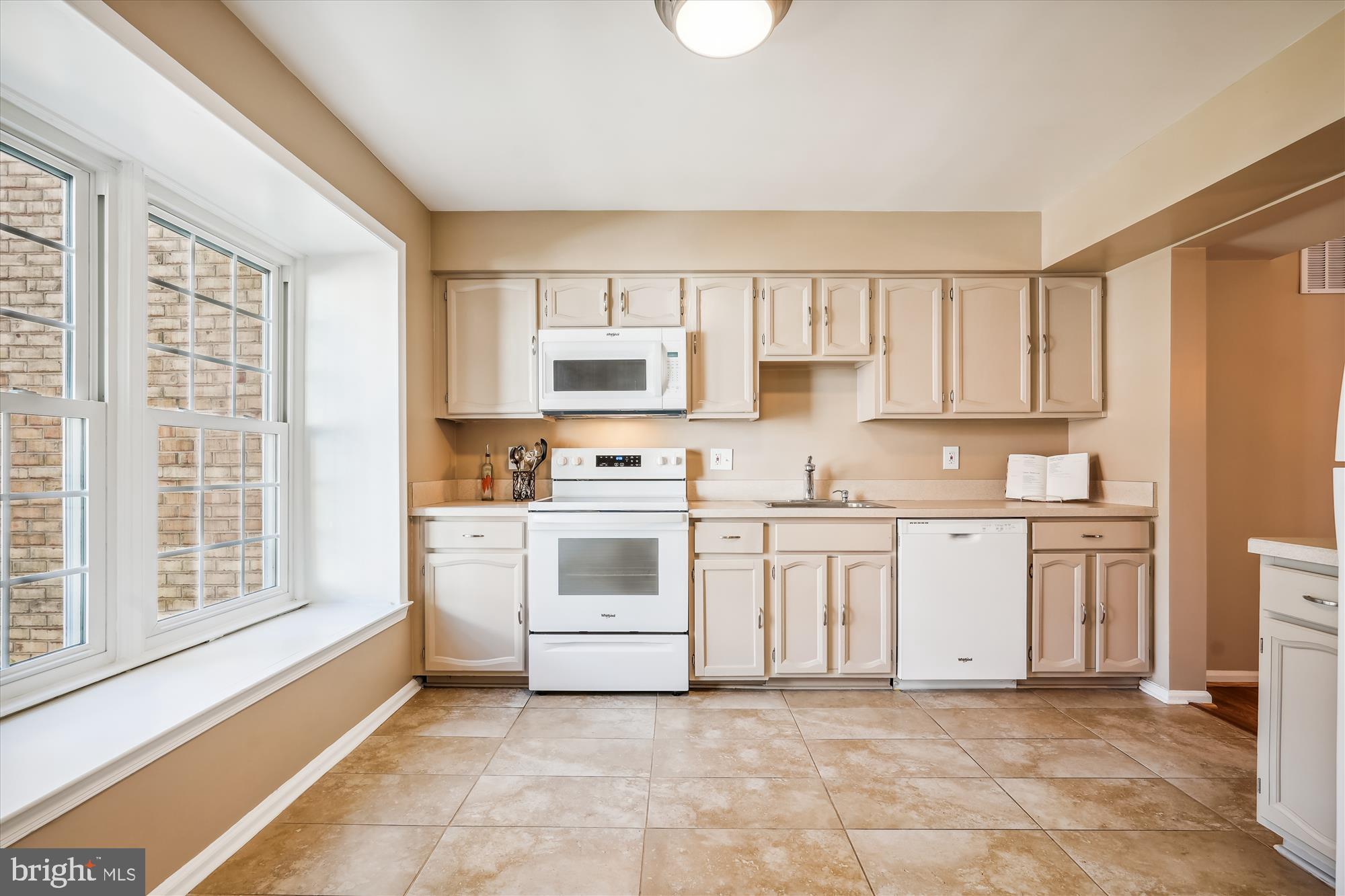 11904 Bargate Ct