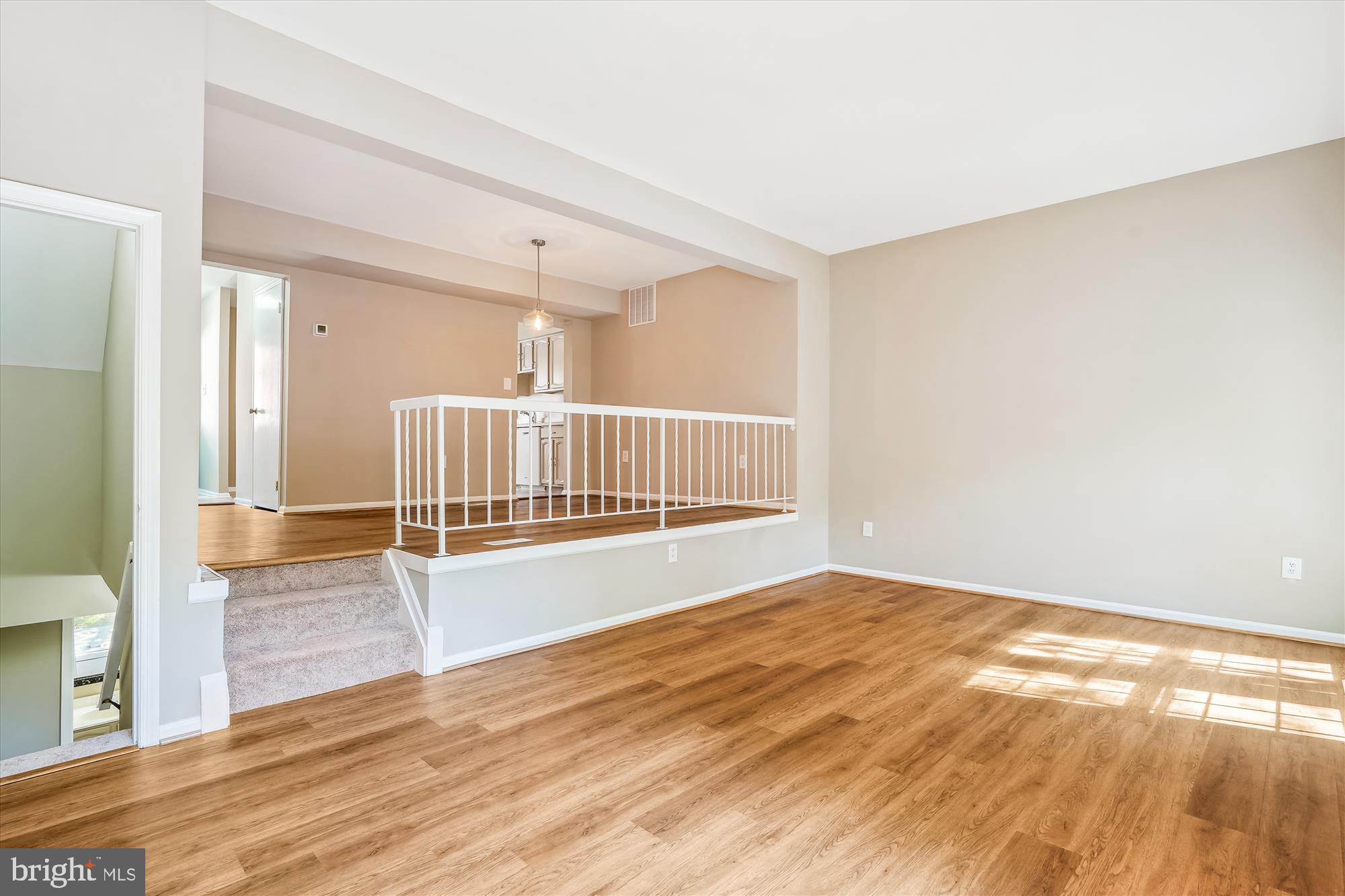 11904 Bargate Ct