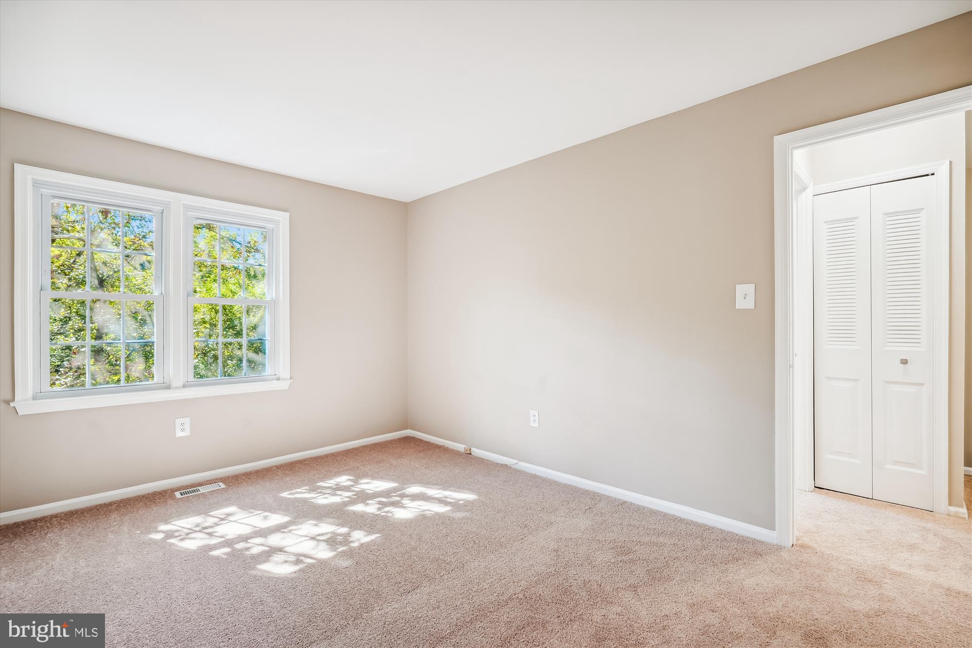 11904 Bargate Ct