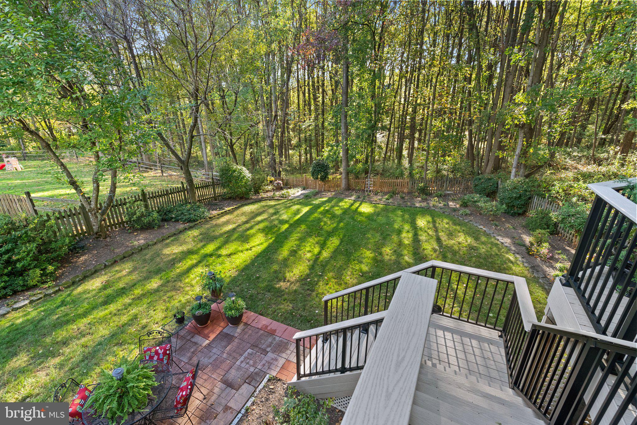 11216 KNOLLTOP VIEW COURT