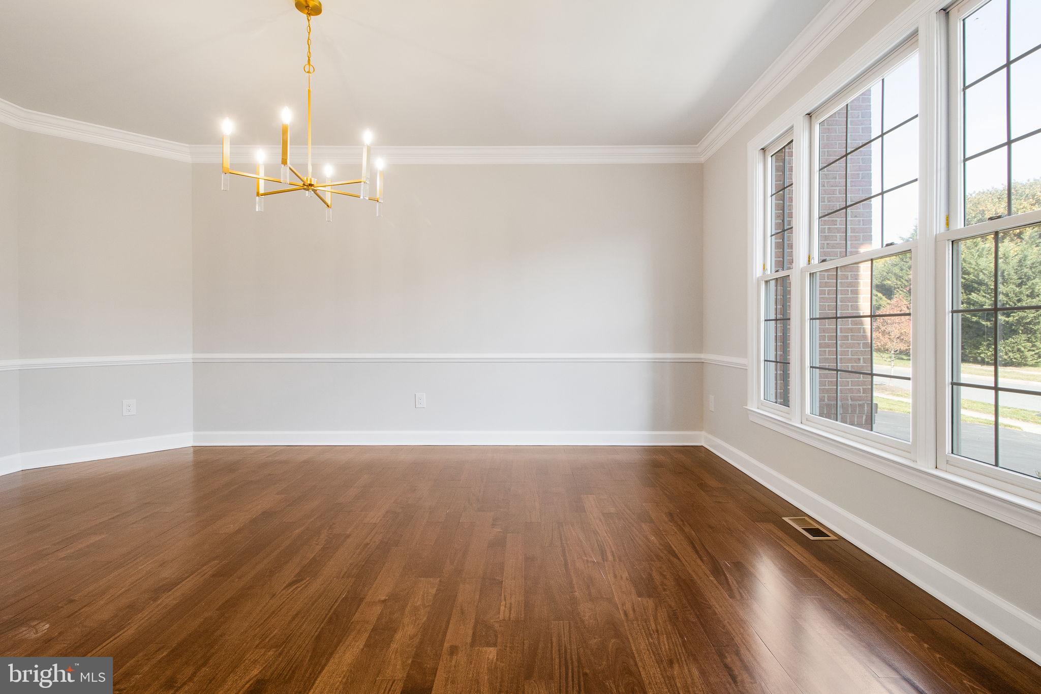 10228 SWEETWOOD AVENUE