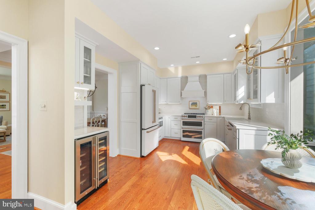 9942 Foxborough Cir