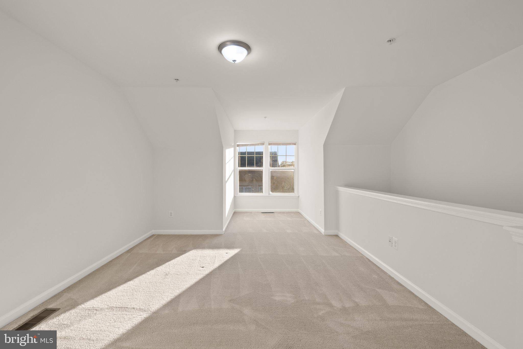 22475 GLENBOW WAY 2010