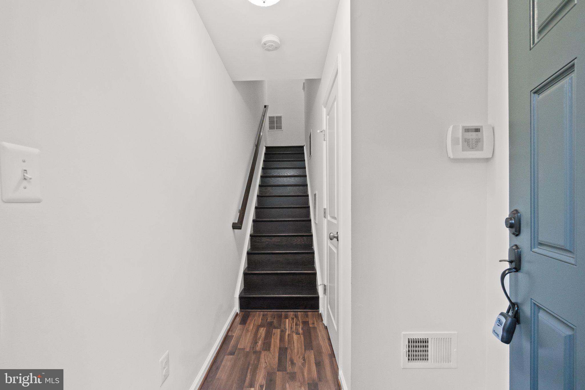 22475 GLENBOW WAY 2010