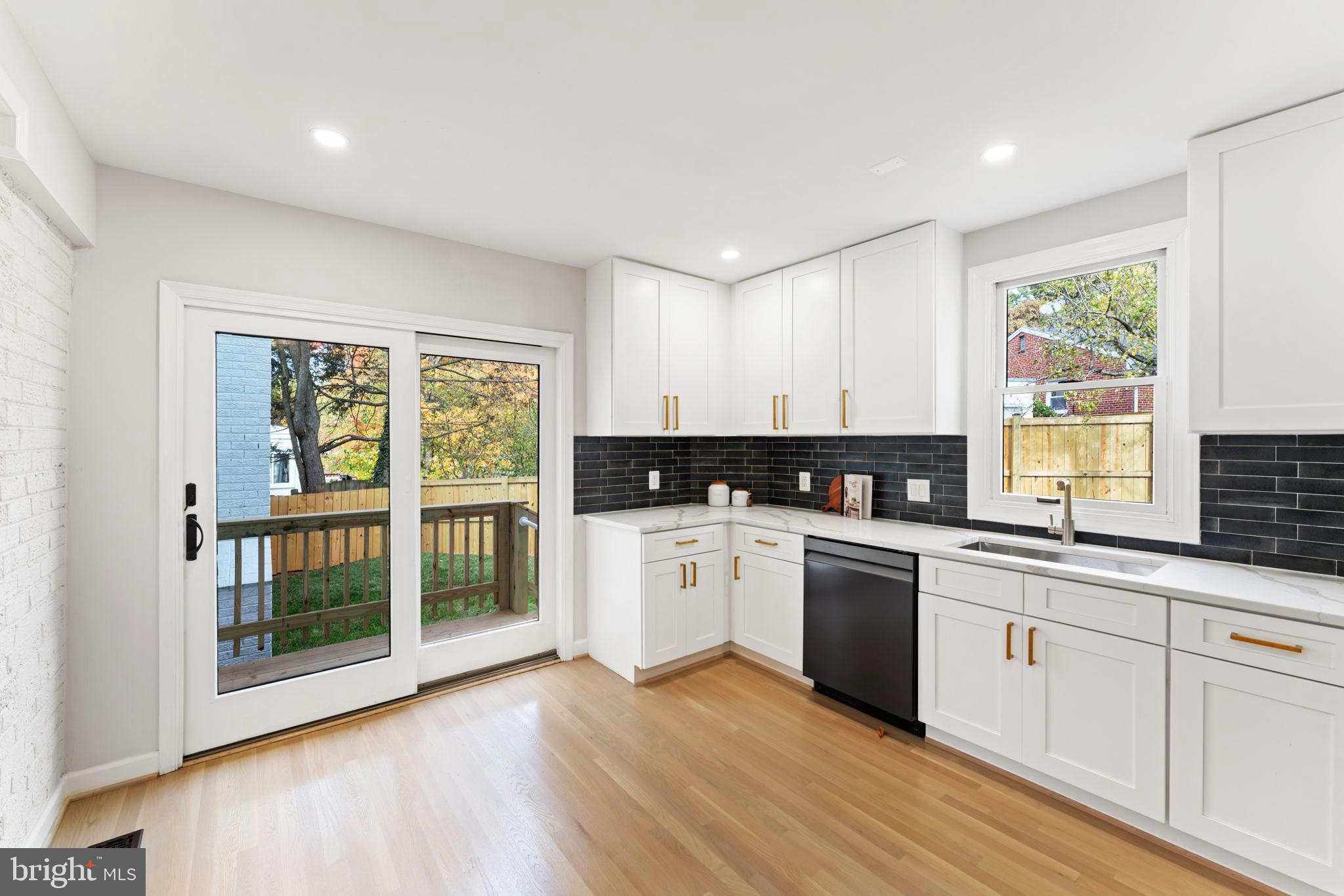 32 Eastmoor Dr