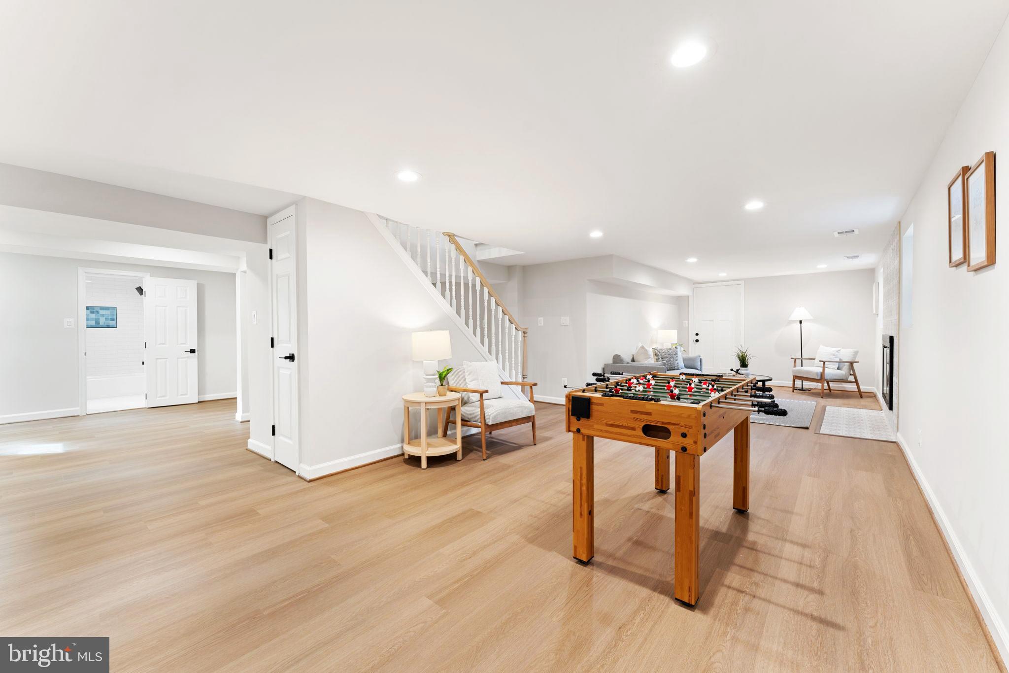 32 Eastmoor Dr