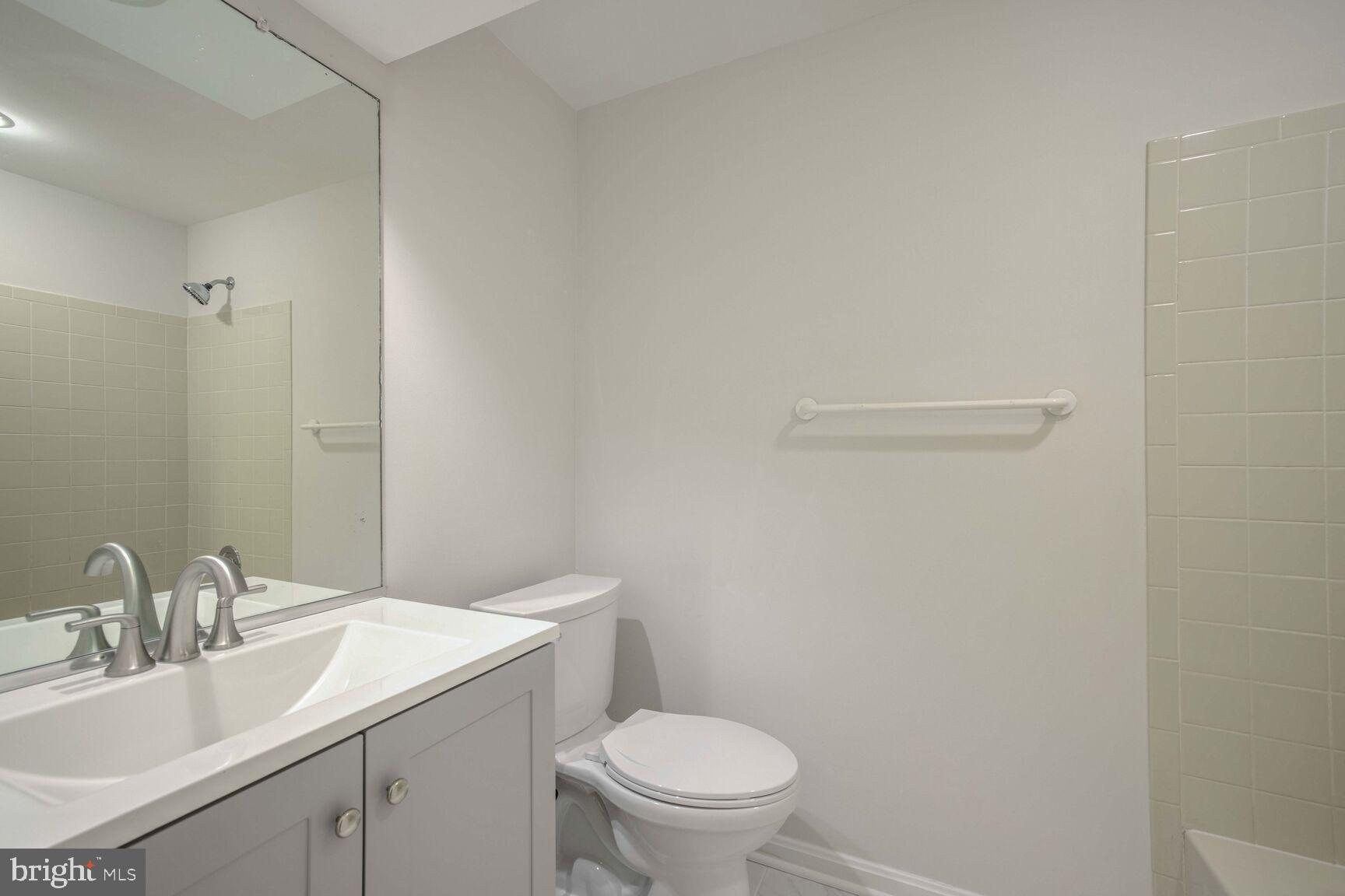14905 Forest Landing Cir