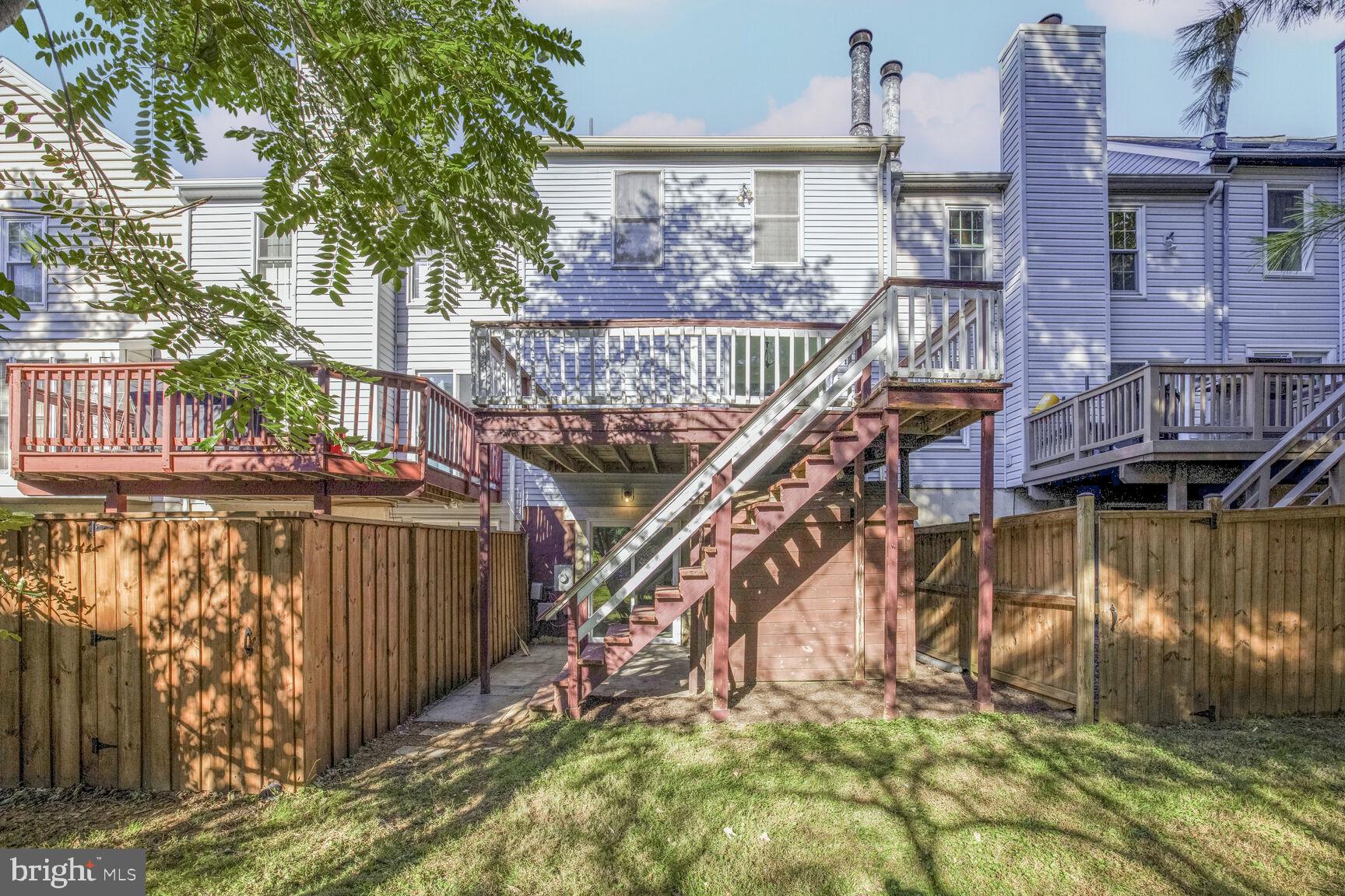 14905 Forest Landing Cir