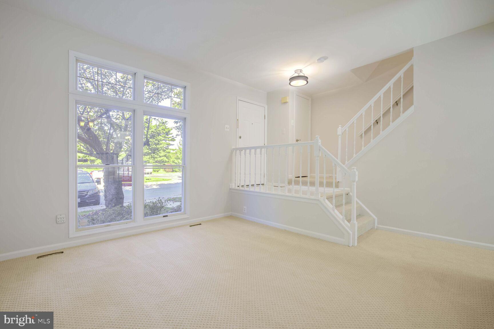 14905 Forest Landing Cir