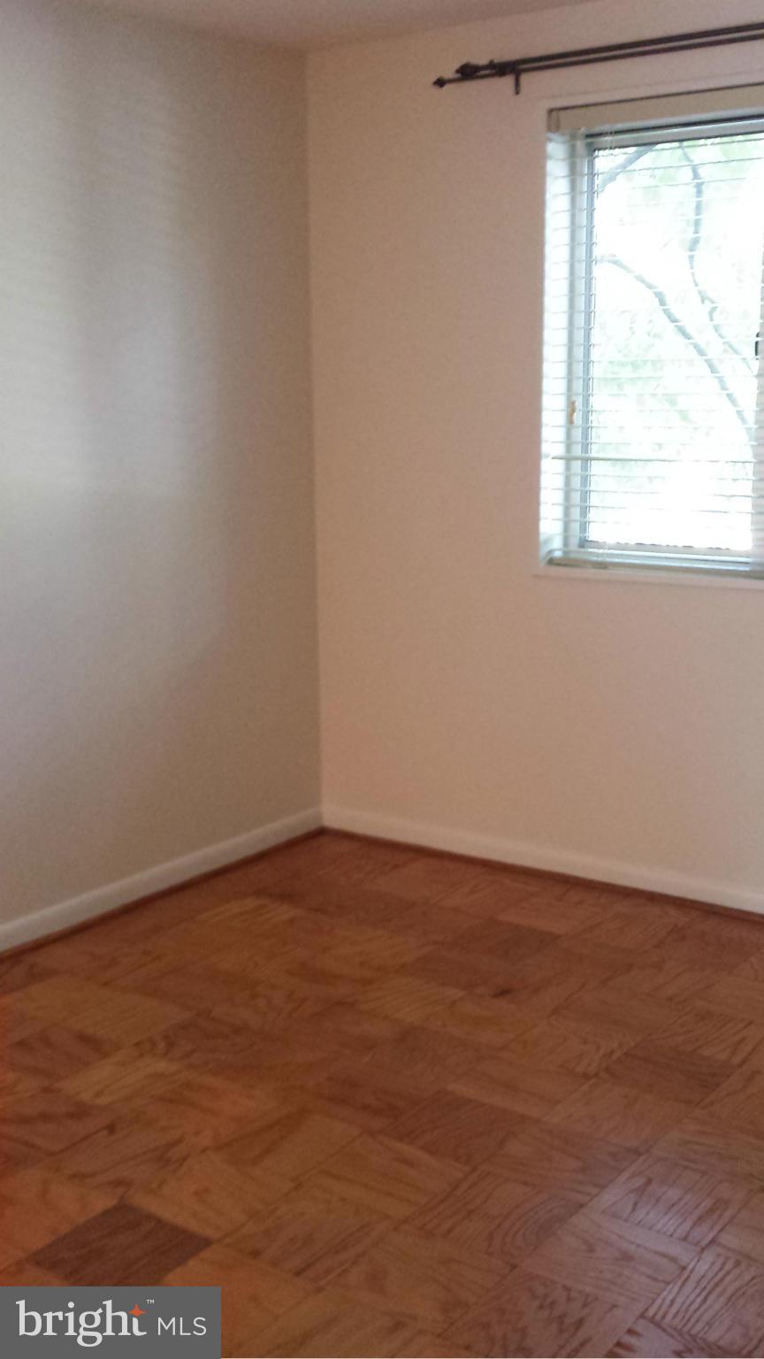 10404 Rockville Pike #302