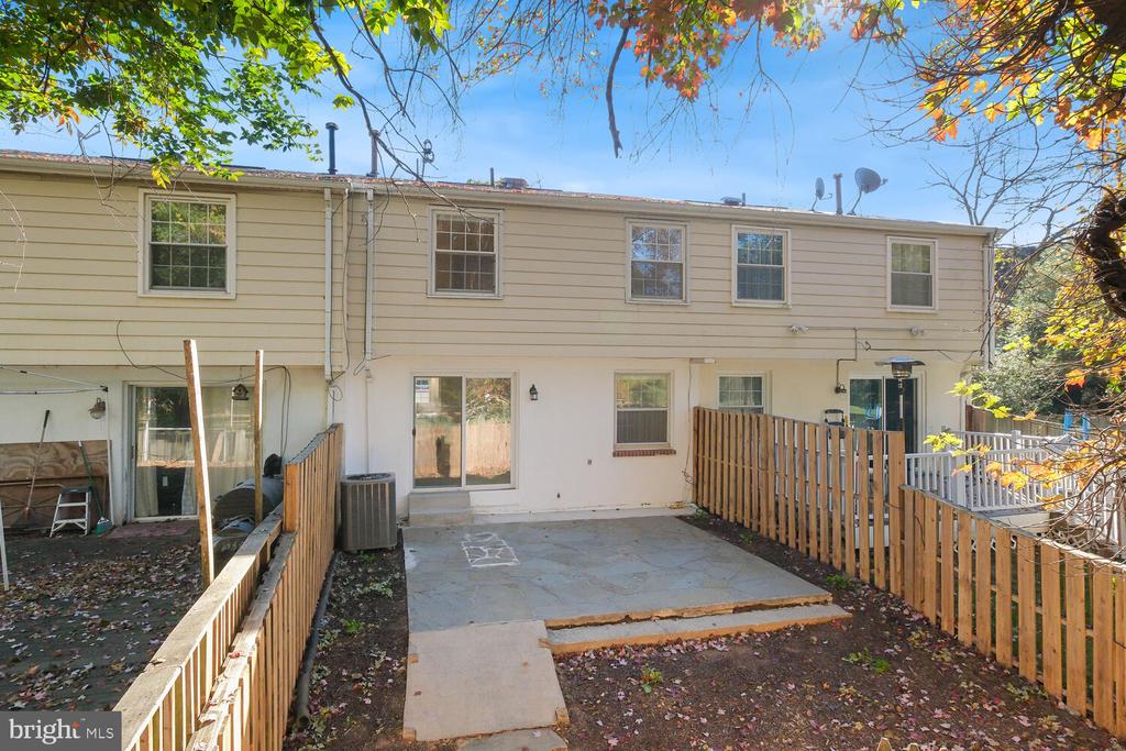 3377 Tidewater Ct #B-2