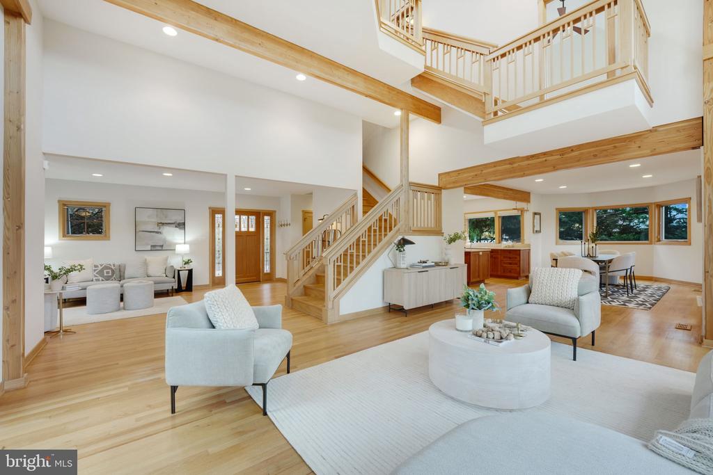 6410 BROOKES LANE