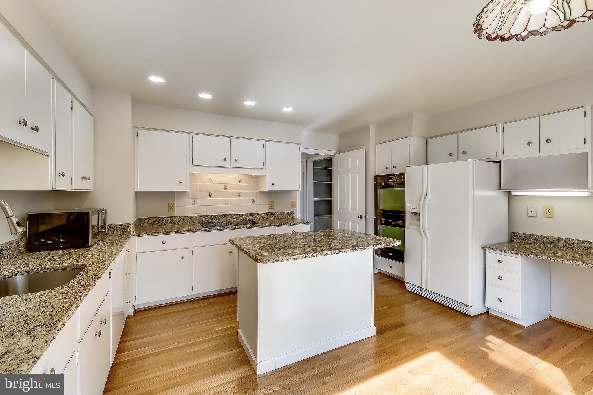 9641 Reach Road