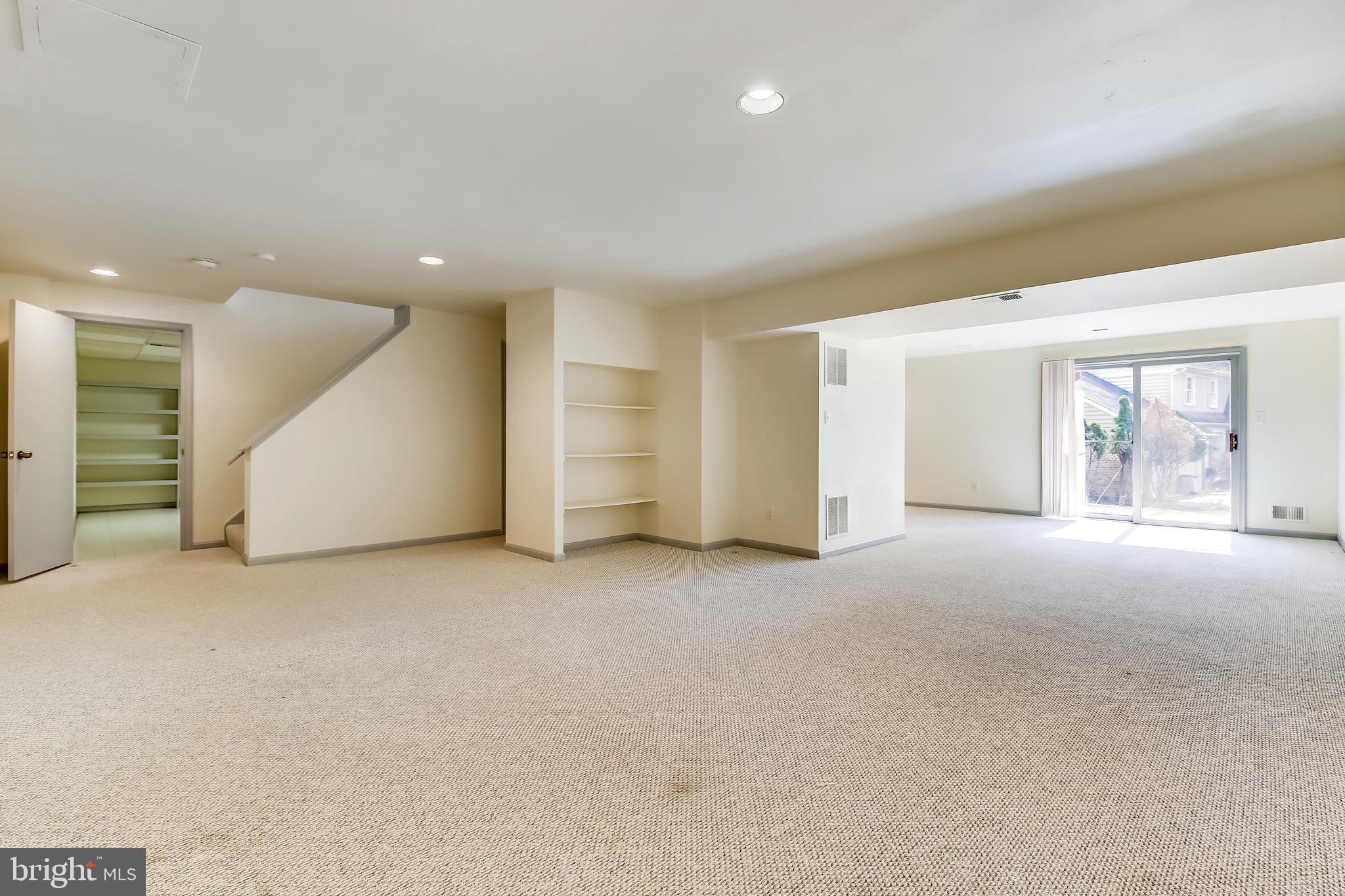 9641 Reach Road