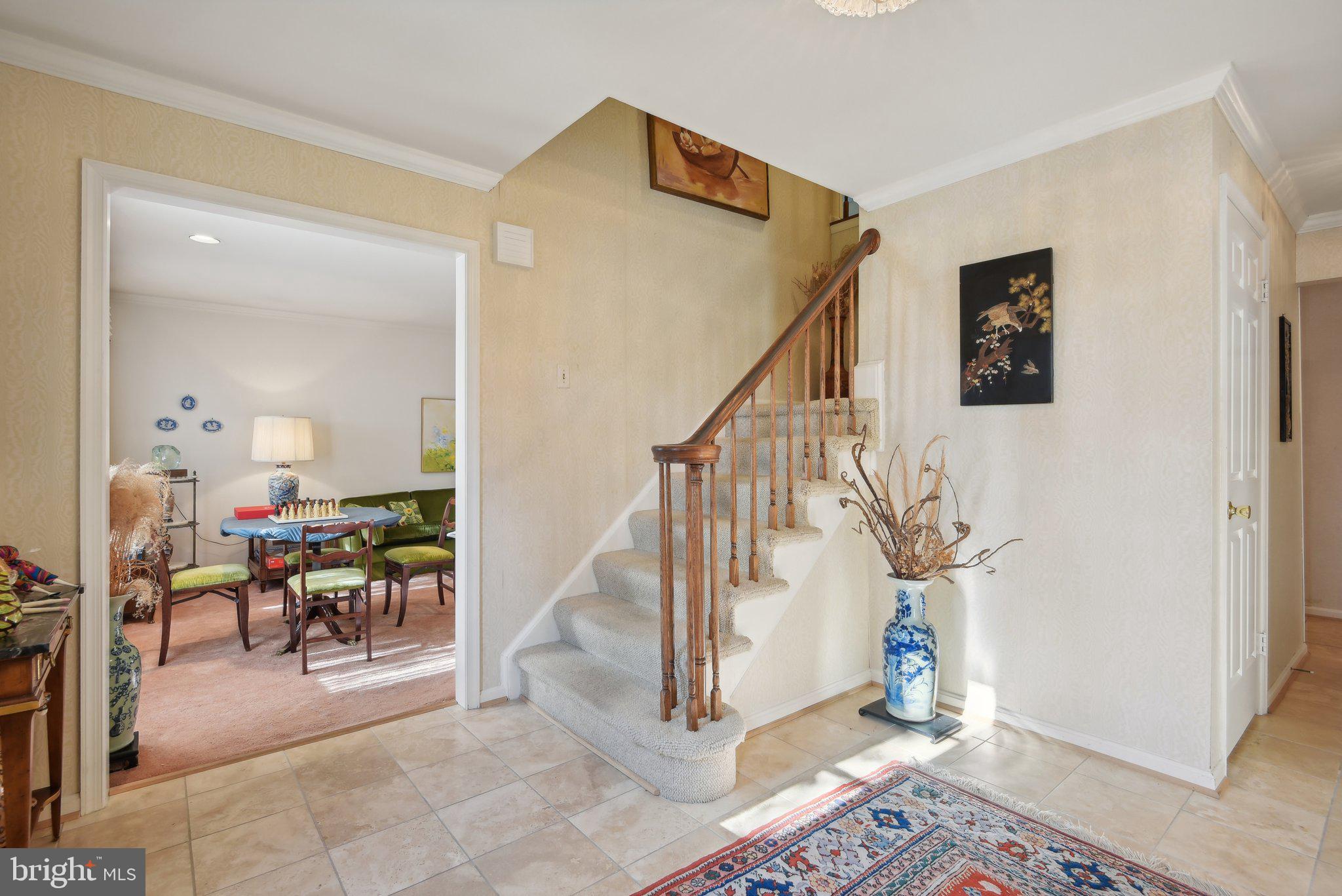 5713 Magic Mountain Dr