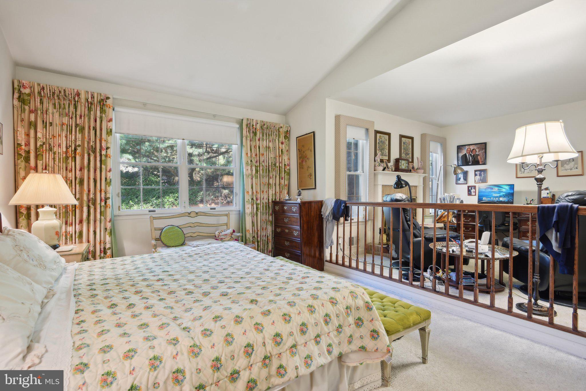 5713 Magic Mountain Dr