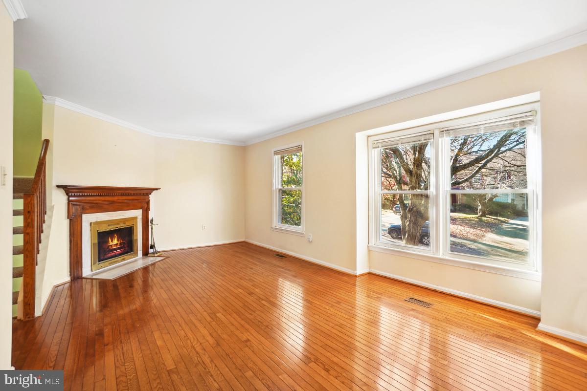 907 WILD FOREST DRIVE