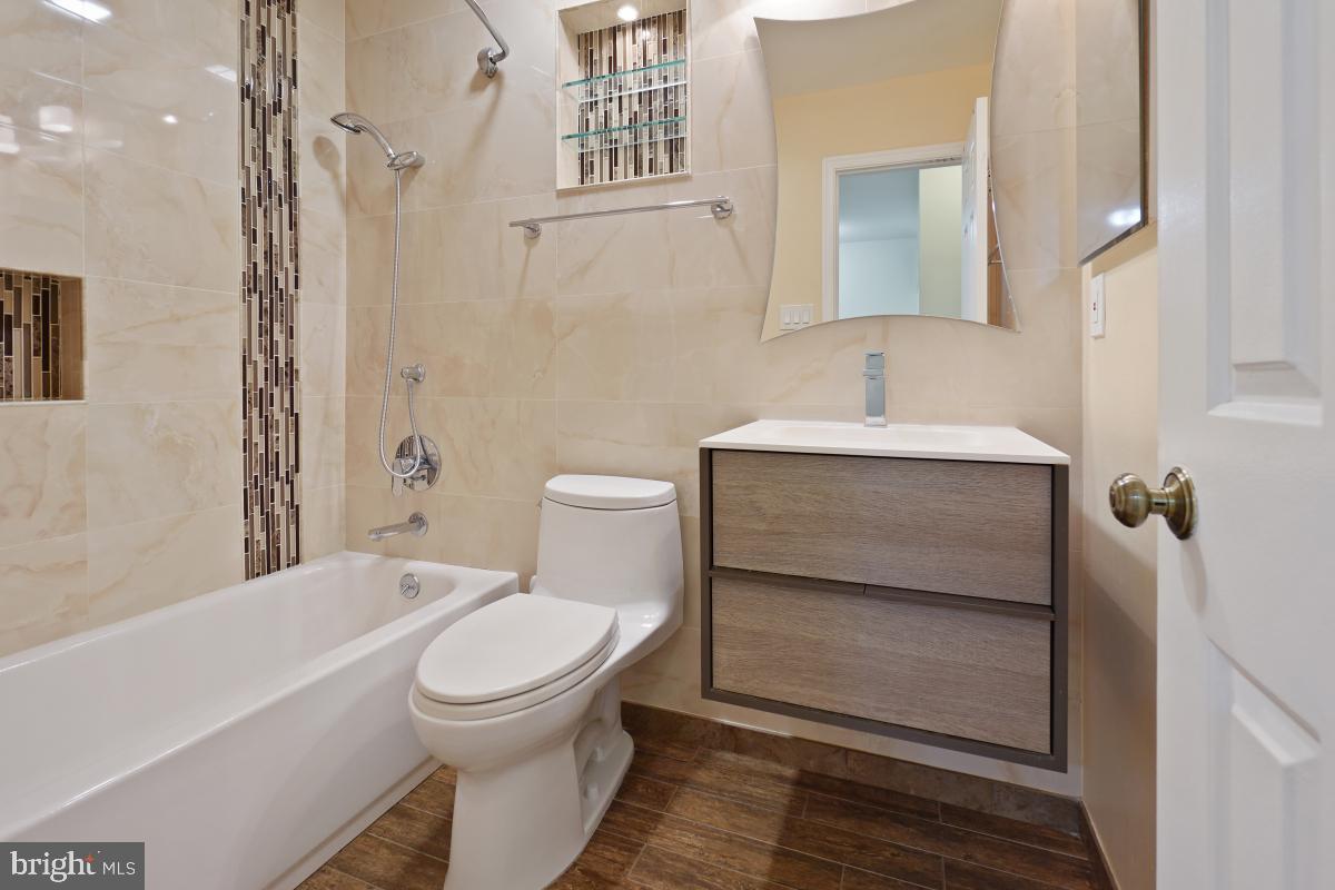 907 WILD FOREST DRIVE