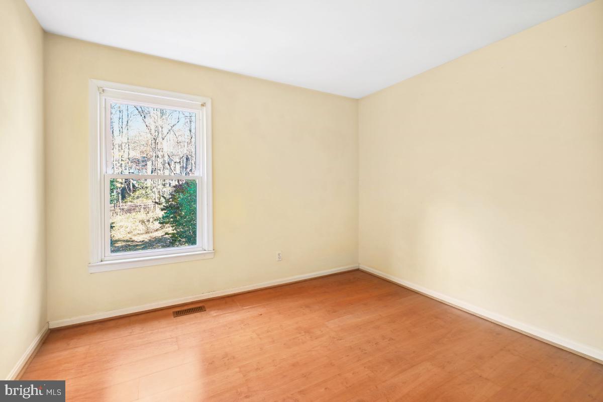 907 WILD FOREST DRIVE