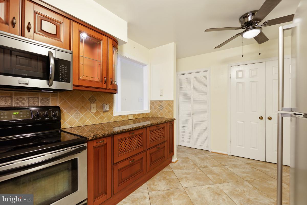 907 WILD FOREST DRIVE