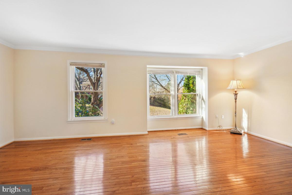 907 WILD FOREST DRIVE