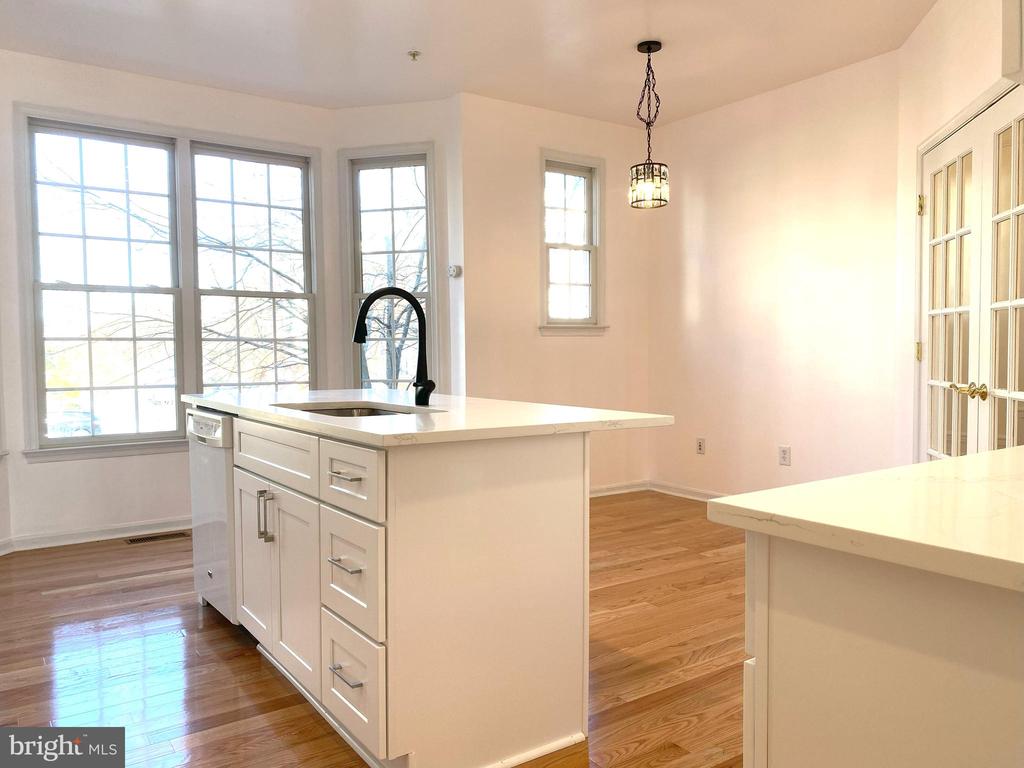6124 STONEHENGE PL 9