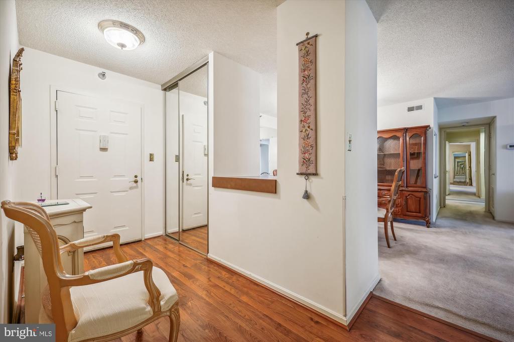 3310 N LEISURE WORLD BOULEVARD 111-6