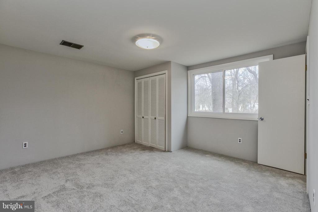 14128 Flint Rock Rd