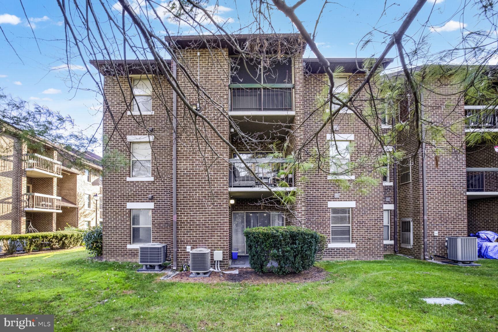 7923 CORIANDER DR #103