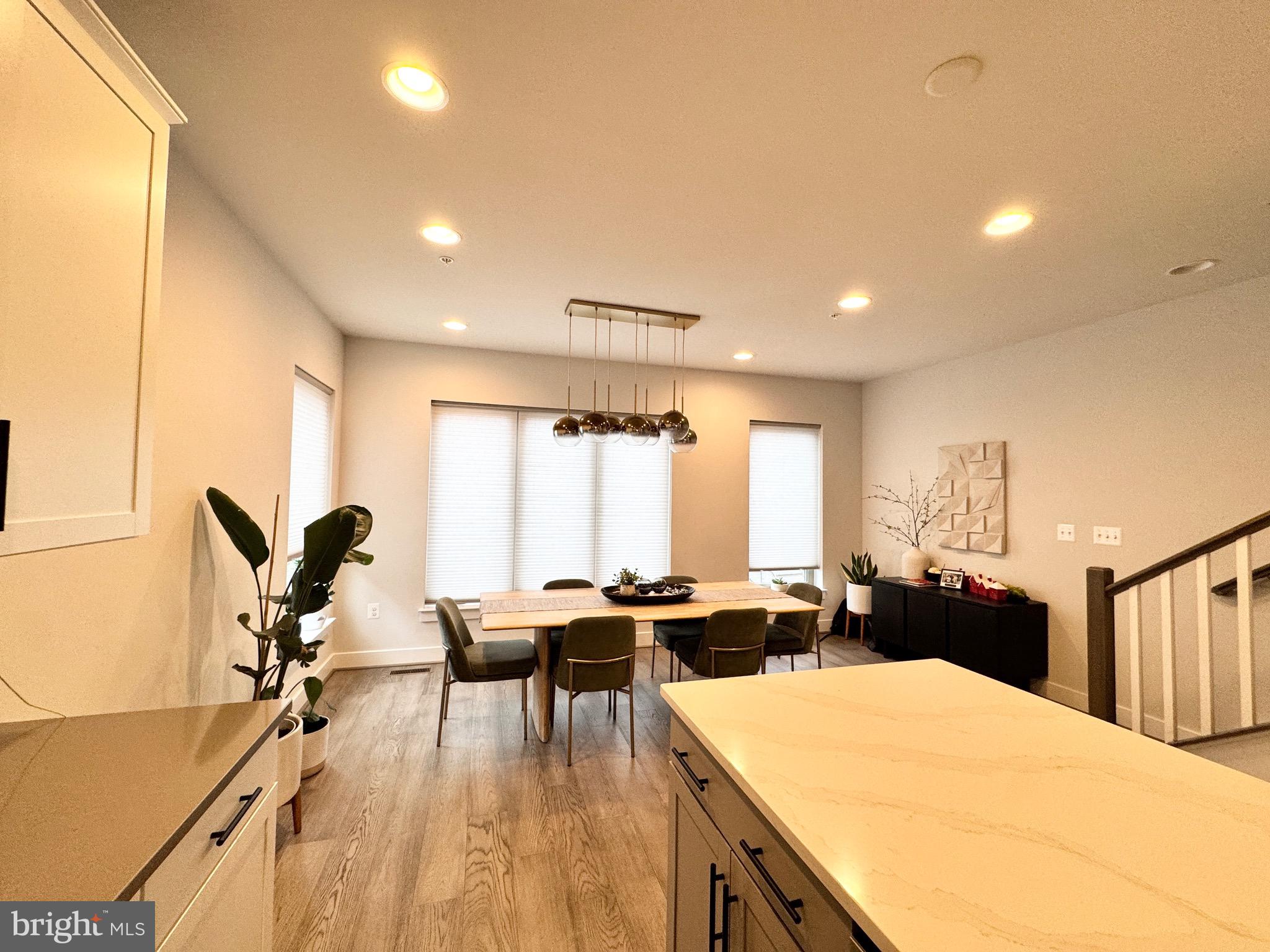 866 THOMPSON CRESCENT 36