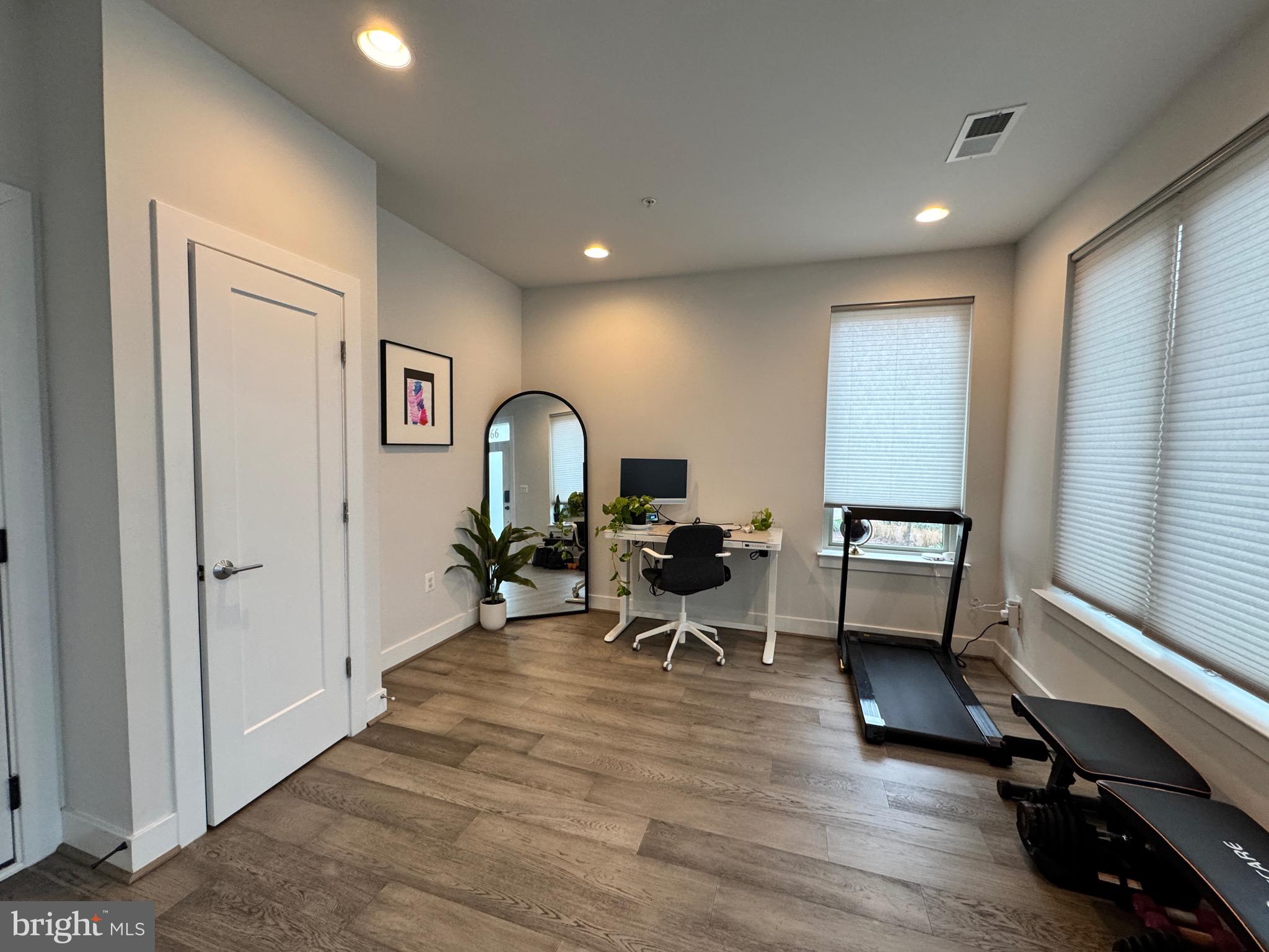 866 THOMPSON CRESCENT 36