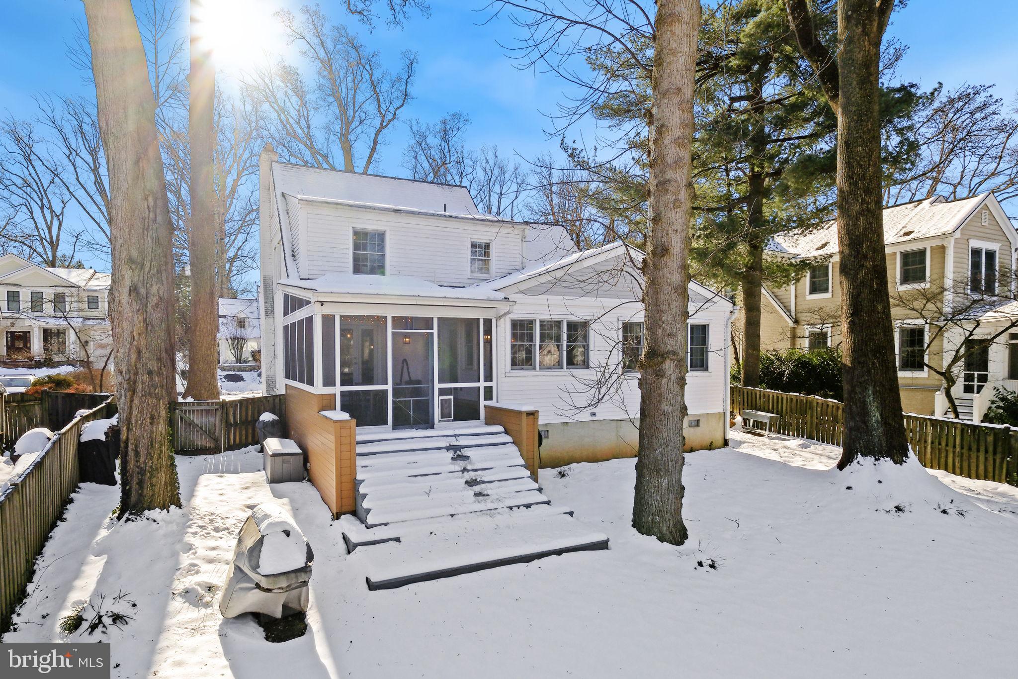 5407 Lambeth Rd
