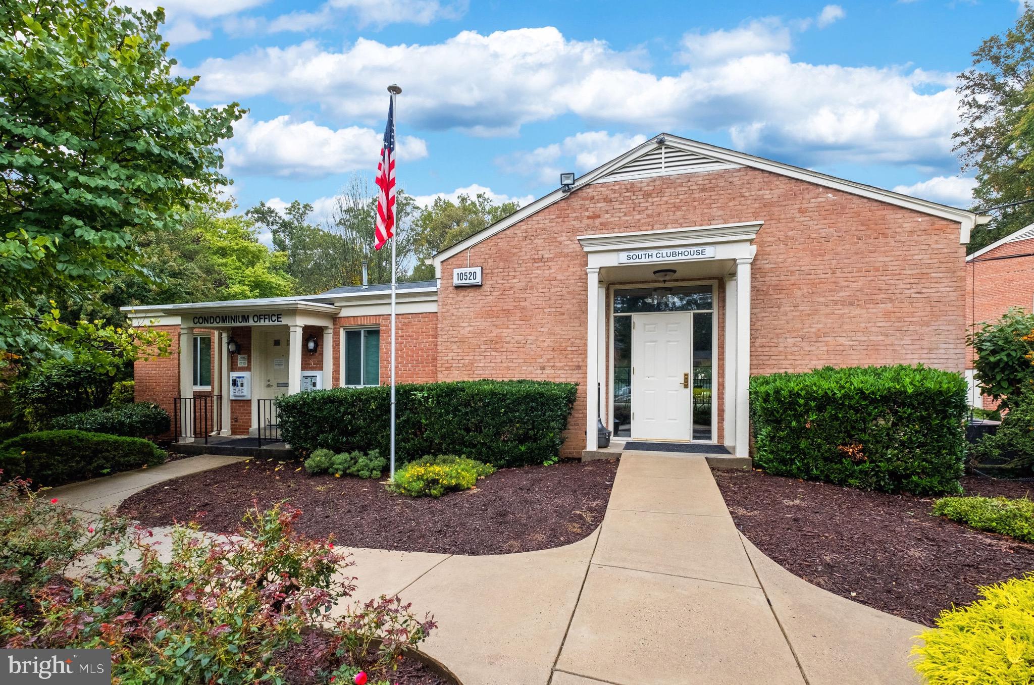 10504 MONTROSE AVENUE M-2