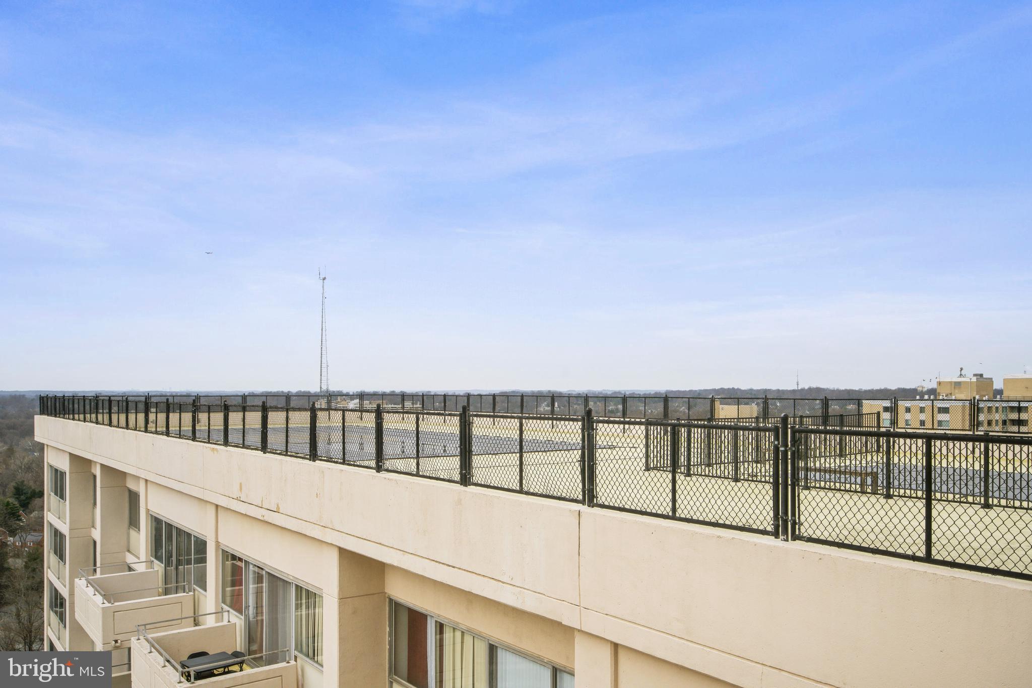 4515 WILLARD AVE 1518S