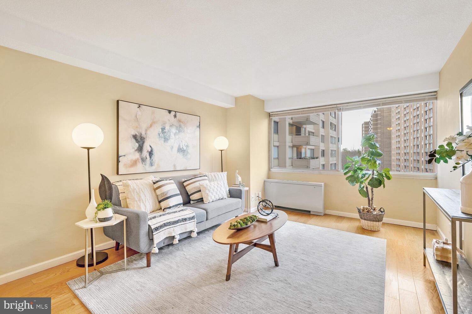 4515 WILLARD AVE 1518S