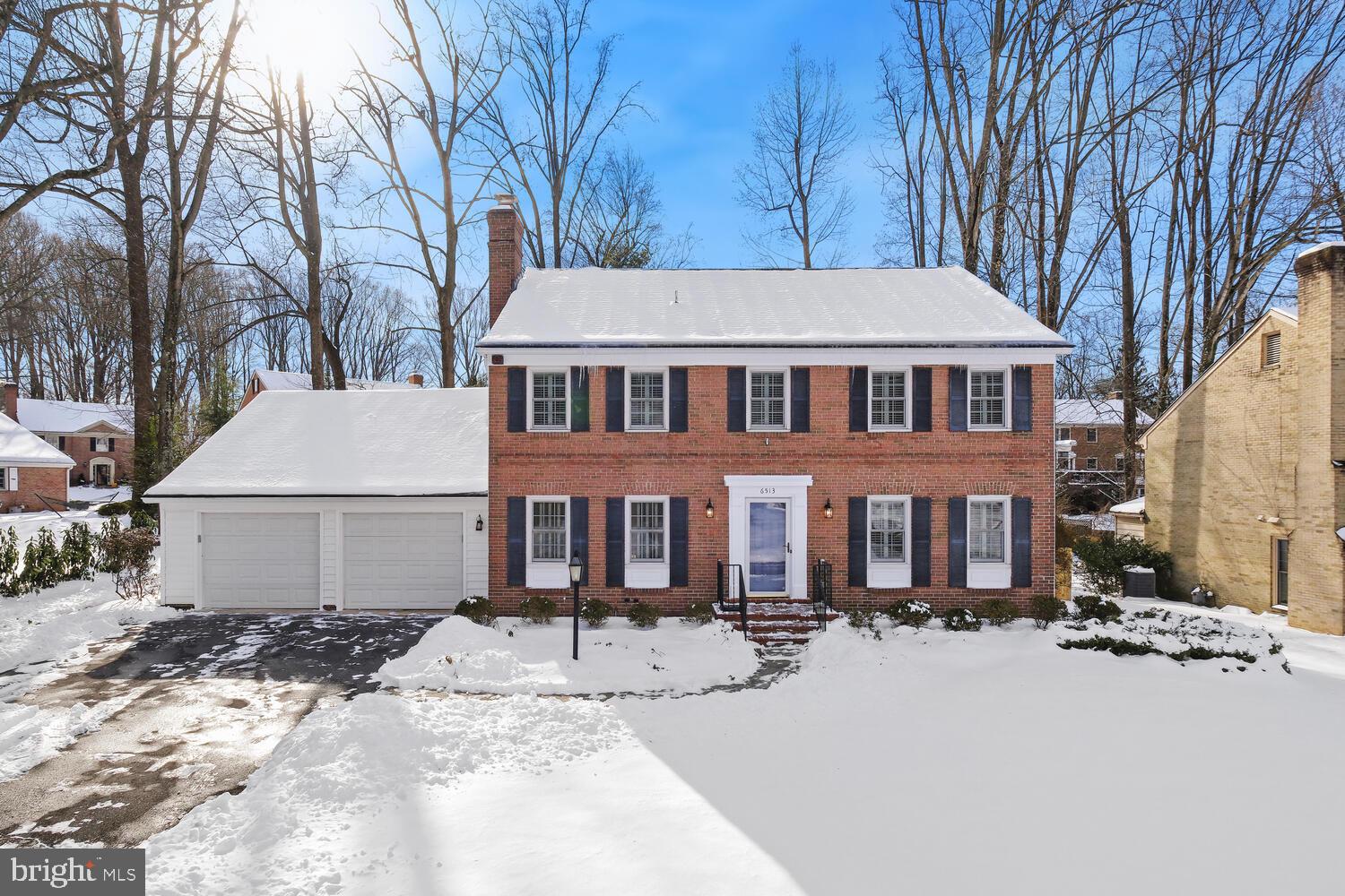 6513 WINDERMERE CIR
