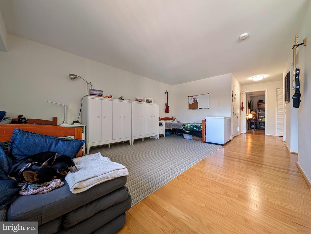 106 Monroe St #106