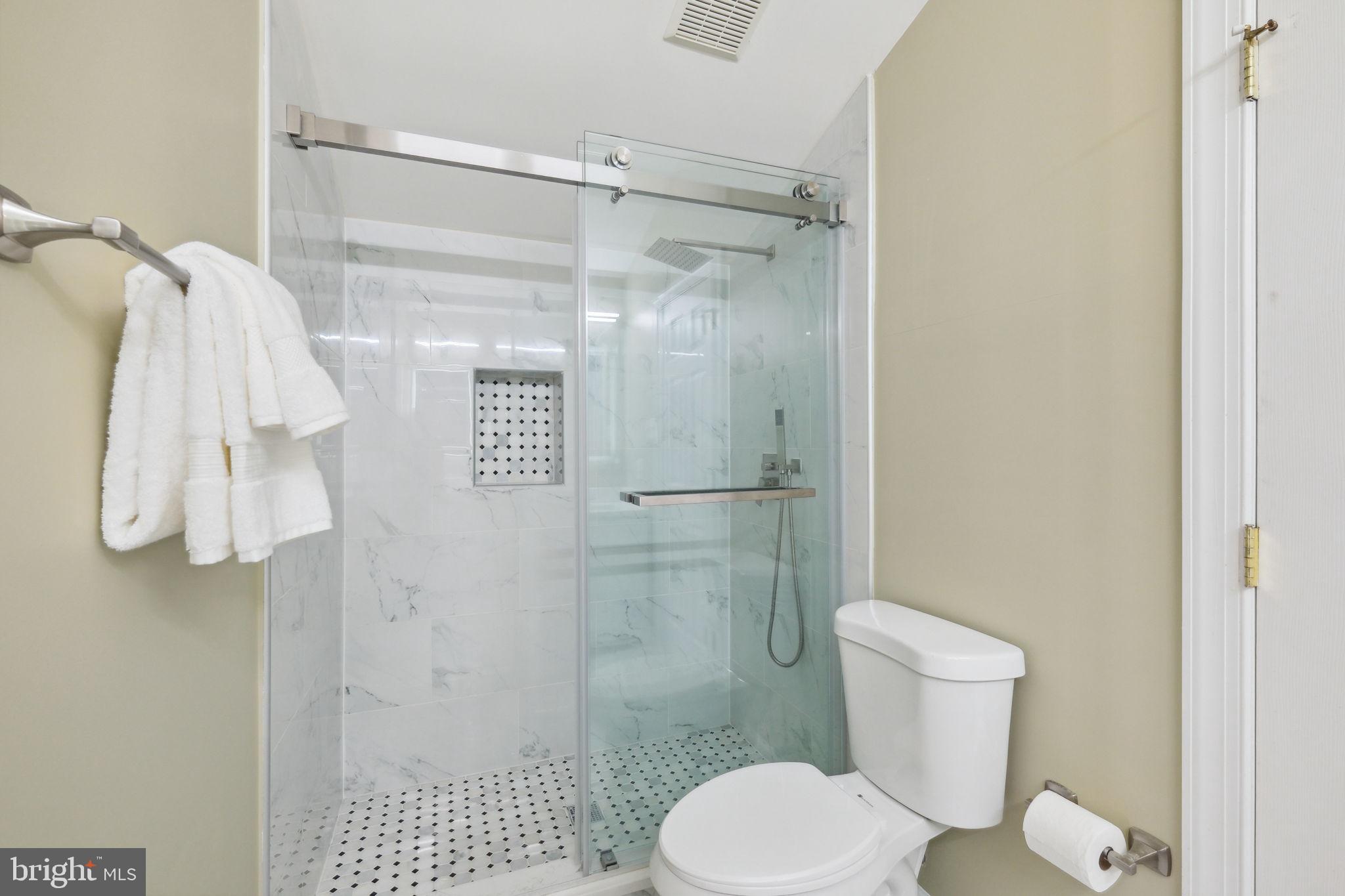 203 Saddle Ridge Cir